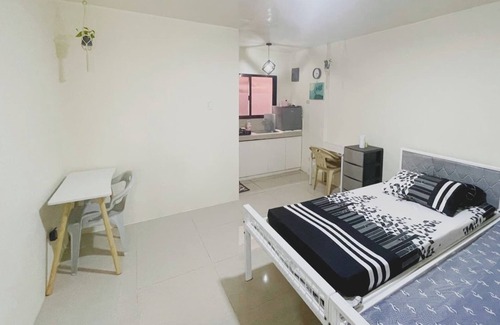 Diliman Apartment | Lovely place with WIFI perfect for remote work