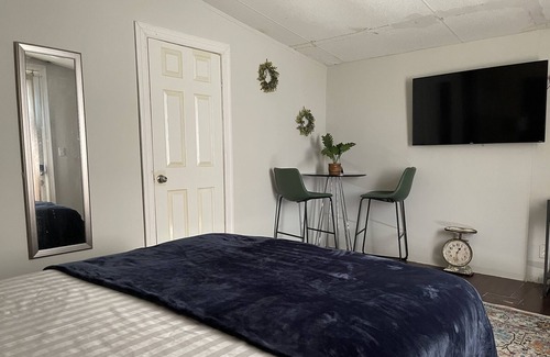 Bonanza House | lovely room 1 bed 1 bath