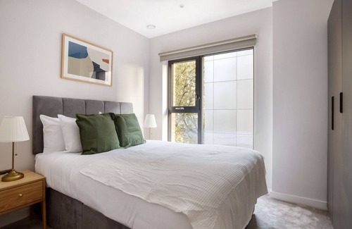 Waterloo Apartment | Lovely Southwark 2BR w/ Balcony, nr Tourist Attractions, by Blueground