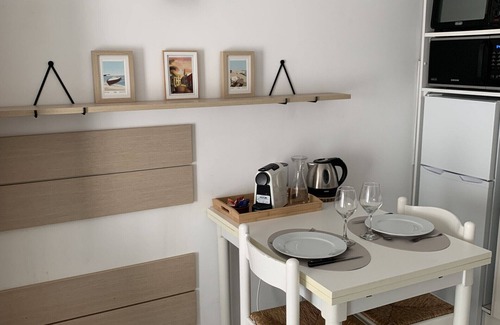 Old Town Apartment | Lovely studio with swimming pool - Victoria Palace