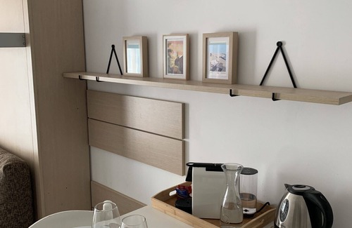 Old Town Apartment | Lovely studio with swimming pool - Victoria Palace