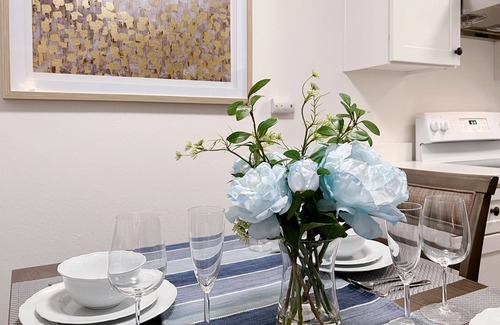 Central Berkeley Apartment | Lovely,Super Convenient 2B1b Apartment, Berkeley