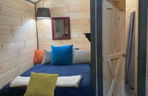 Primrose House | Lovely Tiny Cabin in the Heart of Red River Gorge!