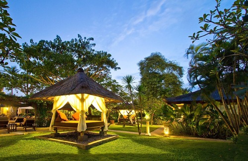 Kartika Plaza Villa | Lovely Villa, 3 minutes walk to the Beach and near to shopping center