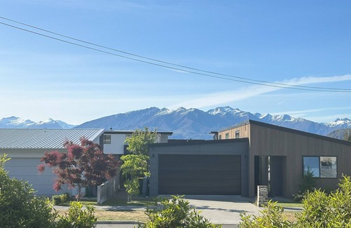 Wanaka Cottage | Lovely Wanaka Crib
