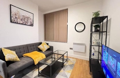 Clapham Apartment | Lovely, Welcoming Flat Just Steps from the Tube station