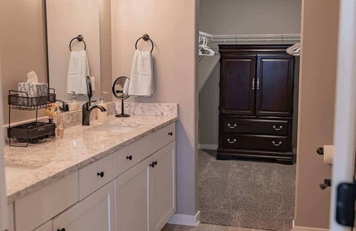 Loves Park House | Loves Park Home: 3BR, Garage, King Bed & Family Fun