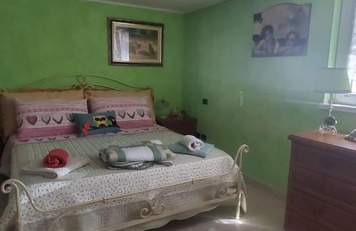 Ortona Apartment | Loving Hearts