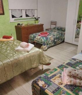 Ortona Apartment | Loving Hearts