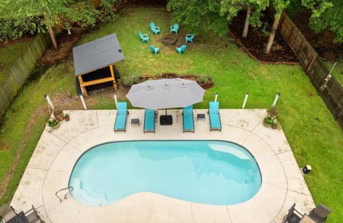 North Charleston Apartment | Low Country Gem with Heated Pool Games and Hot Tub