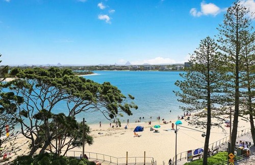 Caloundra Apartment | Lowanna Unit 14, 24 Bulcock Beach Esplanade, Bulcock Beach