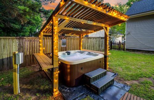 North Charleston House | Lowcountry haven - game rm + king bds, mins 2 dwtn