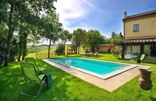Montemaggiore al Metauro Villa | Luce tra i Saggi 8 by Marche Holiday Villas