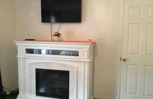 Macon County Cottage | Lucille Cottages