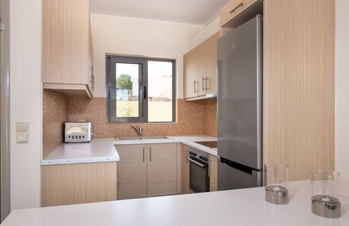 Katochori House | Lucky Seaside Villa - with a shared Pool by the beach