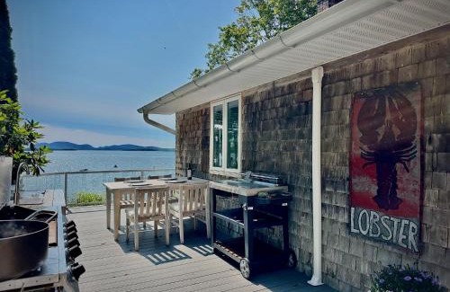 Sullivan House | Lucky Stone Retreat - private beach & Acadia view