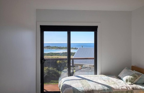 Bicheno House | Lucy - Incredible