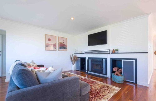 Mount Melville House | Lucy’s Place by Swan BnB Management