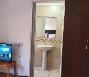 Trawal House | Ludinz guest house self catering