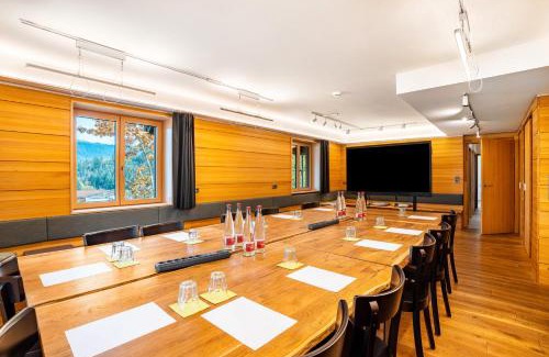 Huzenbach House | Lug ins Tal - Gruppenhaus