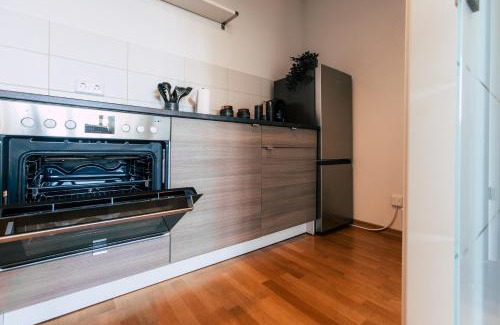 Zentrum-Nord Apartment | Luga Homes - Zoo