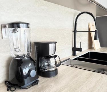 Huayna-Capac Apartment | Lujo y estilo en Suite Doble por estrenar - Cuenca