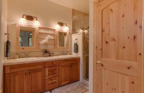 Tahoe Island House | Lukins Lodge - Three Bedroom Home