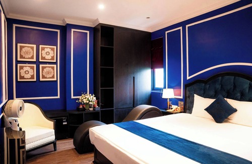 Ha Dong Hotel | Lumi Sky Hotel HN by BAY LUXURY