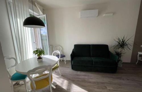 Santissima Annunziata Apartment | Luminoso appartamento fiorentino