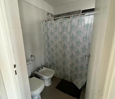 Remedios de Escalada Apartment | Luminoso Depto 40 metros NUEVO. Excelente Ubicacion Zona Sur.