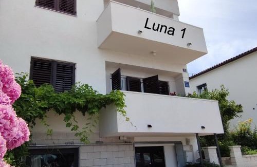 Spadici Apartment | Luna 1