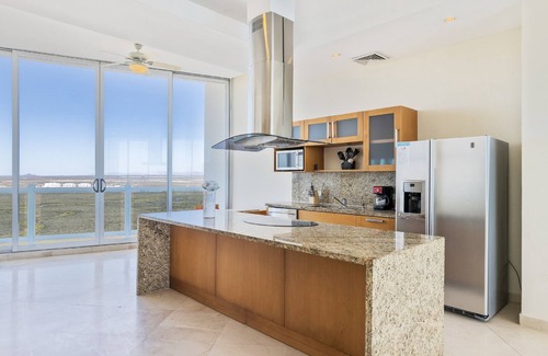 Puerto Penasco Condo | Luna Blanca 1203 by Kivoya