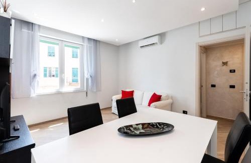 La Spezia Apartment | Luna House