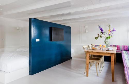 De Weteringschans House | Luna's Hideaway