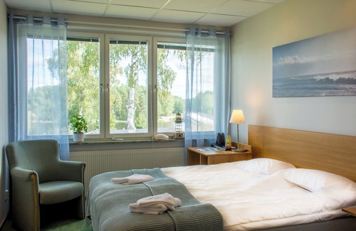 Storfors Hotel | Lungsunds hotell & camping
