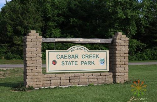 Mason House | Lush Hideaway with HotTub & Pool 6 mins kings Island