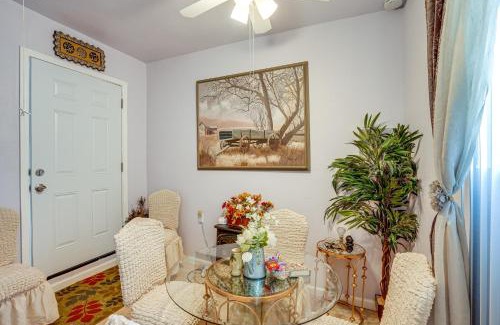 Vallejo House | Lush Vallejo Cottage - 20 Mi to Napa Wineries