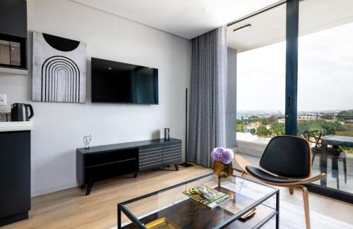 Windermere Apartment | Lux 900 Stunner on Florida