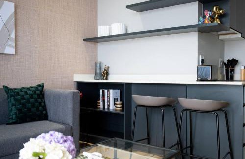 Windermere Apartment | Lux 900 Stunner on Florida