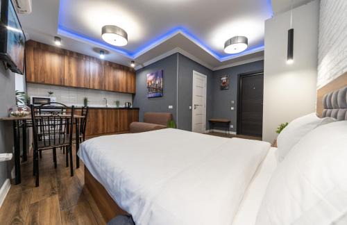 Besarabka Apartment | LUX Apartment near Arena City