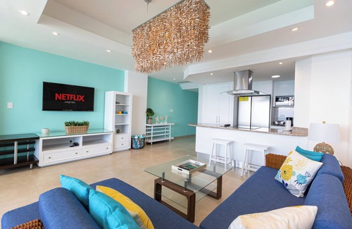 Villas Del Mar Apartment | Lux Beach Condo | Panoramic VIEW and Fast Wifi