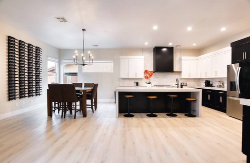 Silverado Ranch Villa | Lux CLOSE TO STRIP! Hot Tub/Heated Pool/Game RM!