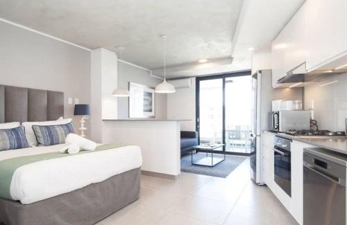 Hillhead Apartment | Lux Holiday Apartment Sibaya