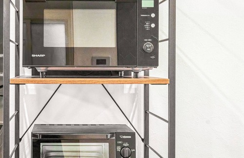 Higashi House | LUX Home! 2 blocks to Subway! Dream Retreat, Minutes from Sapporo Station!