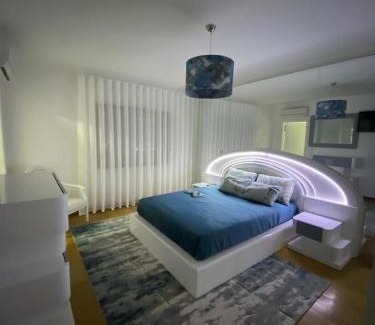 Ferreira House | Lux House