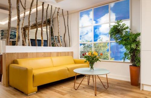 Amersham Apartment | Lux Light Spacious- Chilterns Pass the Keys