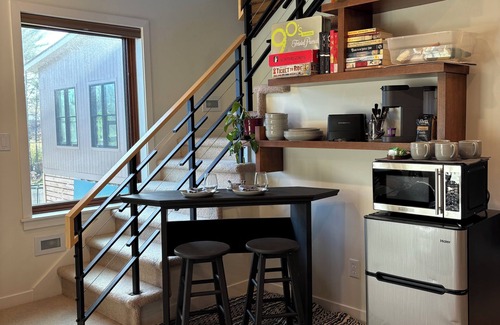 Bloomington Apartment | Lux Loft Plus Near IU, Sustainable, Custom Private Apartment + EV Charger