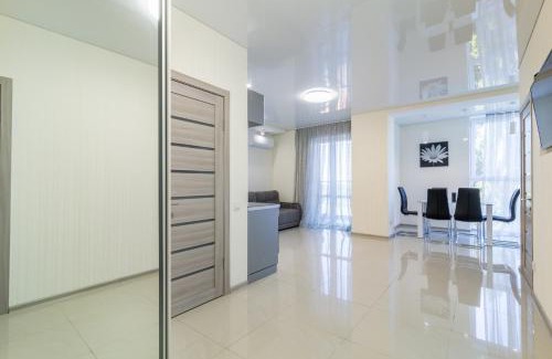 Dnipro Apartment | Lux near Most City, river view, center new tower
