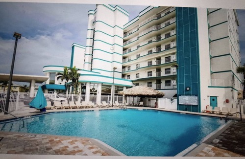 Port Canaveral Resort | LUX.OCEANFRONT 2BR.PENTHOUSE, 2 BALCONIES W/OCEANVIEWS, CLOSE TO DISNEY.nn