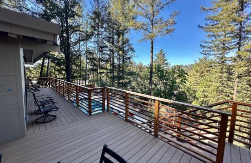 Calistoga House | LUX Private Modern Villa With Pool Spa & Dogs OK